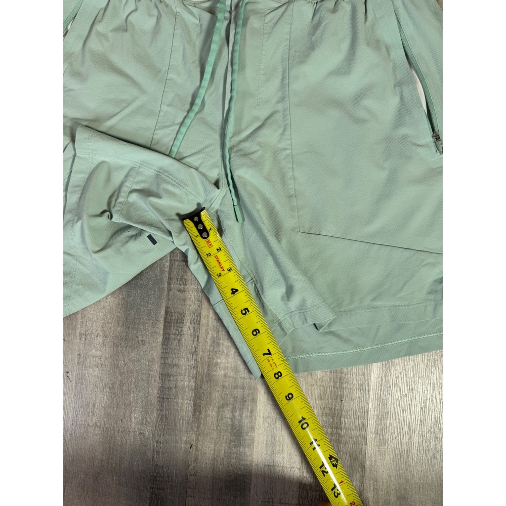 Lululemon LTT License to Train Shorts Mint Green Mens Large 7" Inseam Liner - Picture 7 of 13